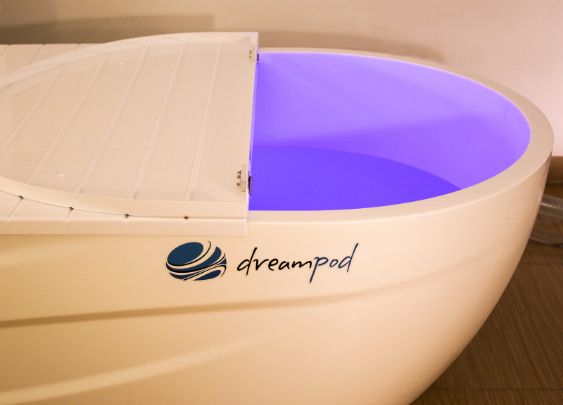 Dreampod Home Float Pro light open